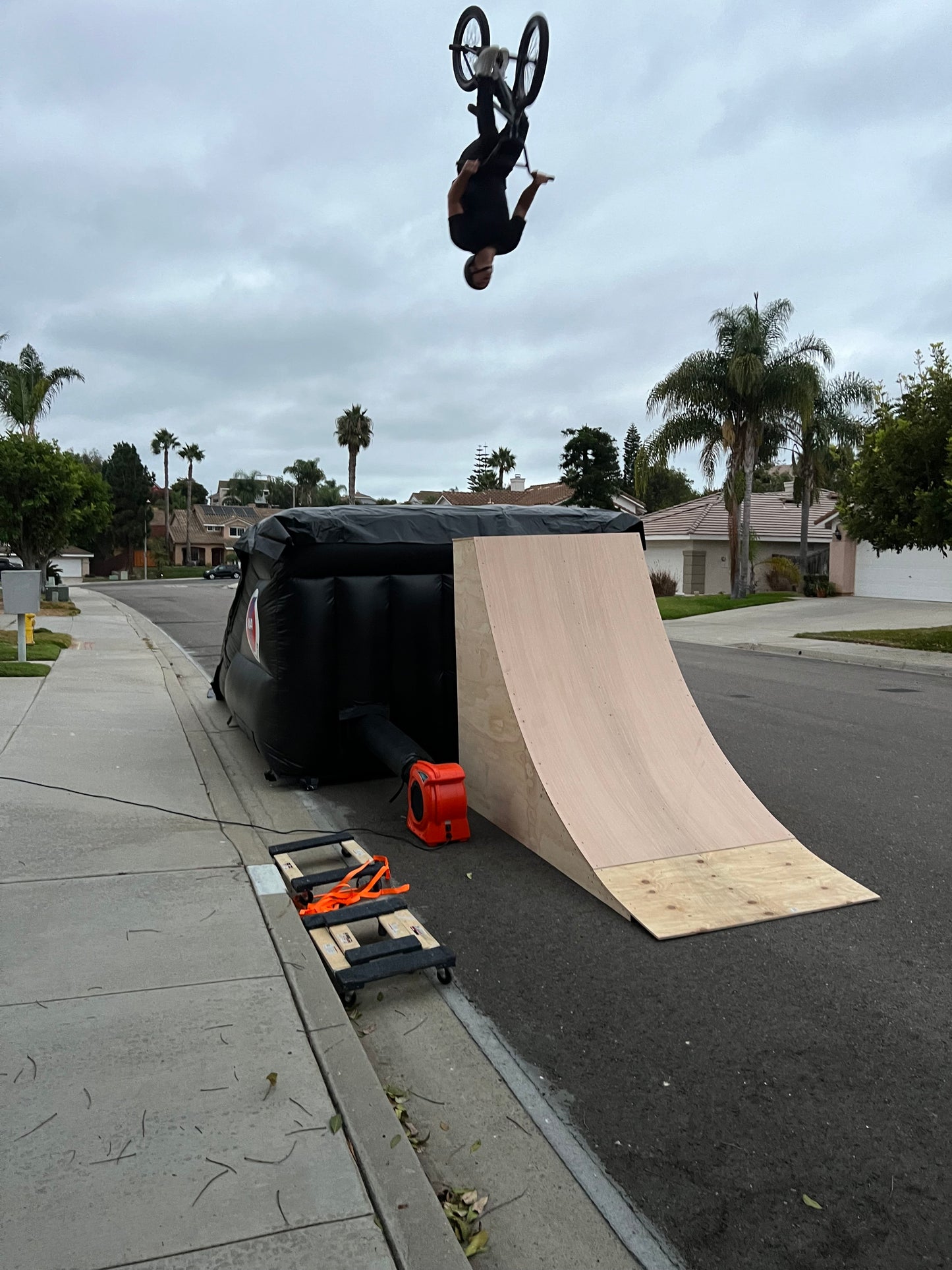 Airborne 6 Airbag